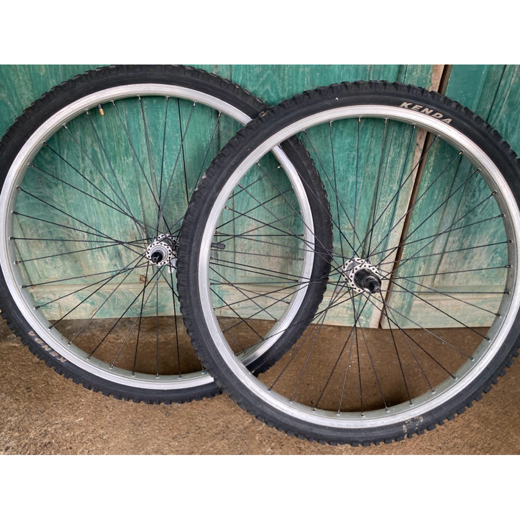 Whellset sepeda Federal Shimano lawas