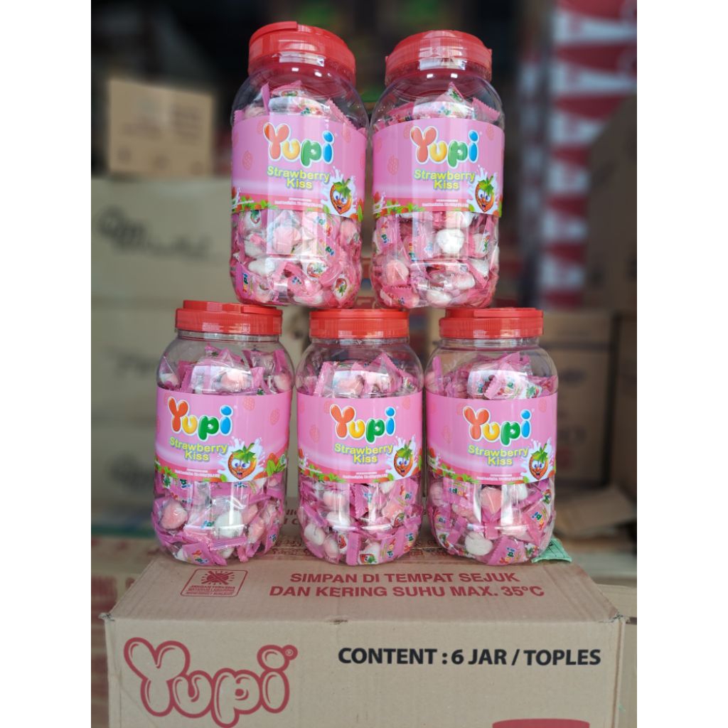 YUPI STRAWBERRY KISS JAR / YUPI STOBERI TOPLES