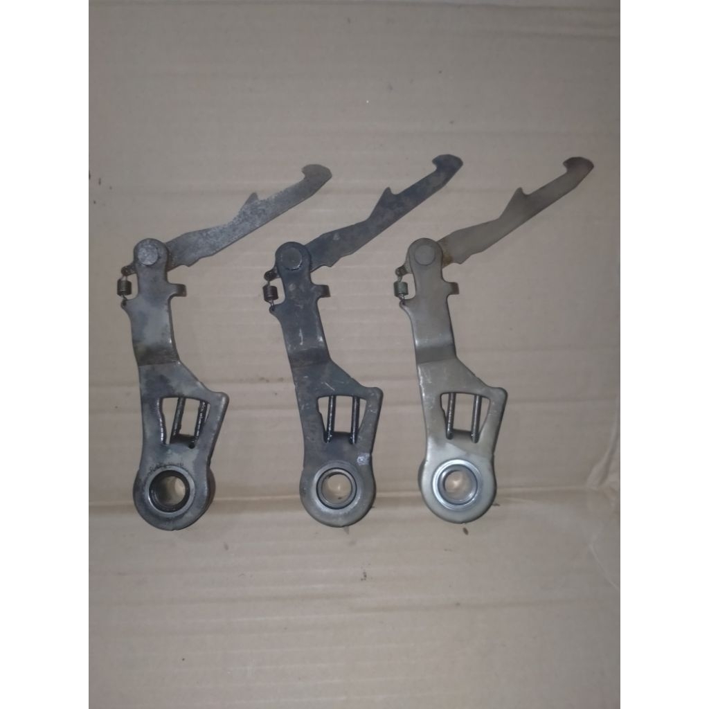 shift lever Assy operan gigi perseneleng / cakar ayam gigi perseneleng Honda karisma + Supra 125 + K