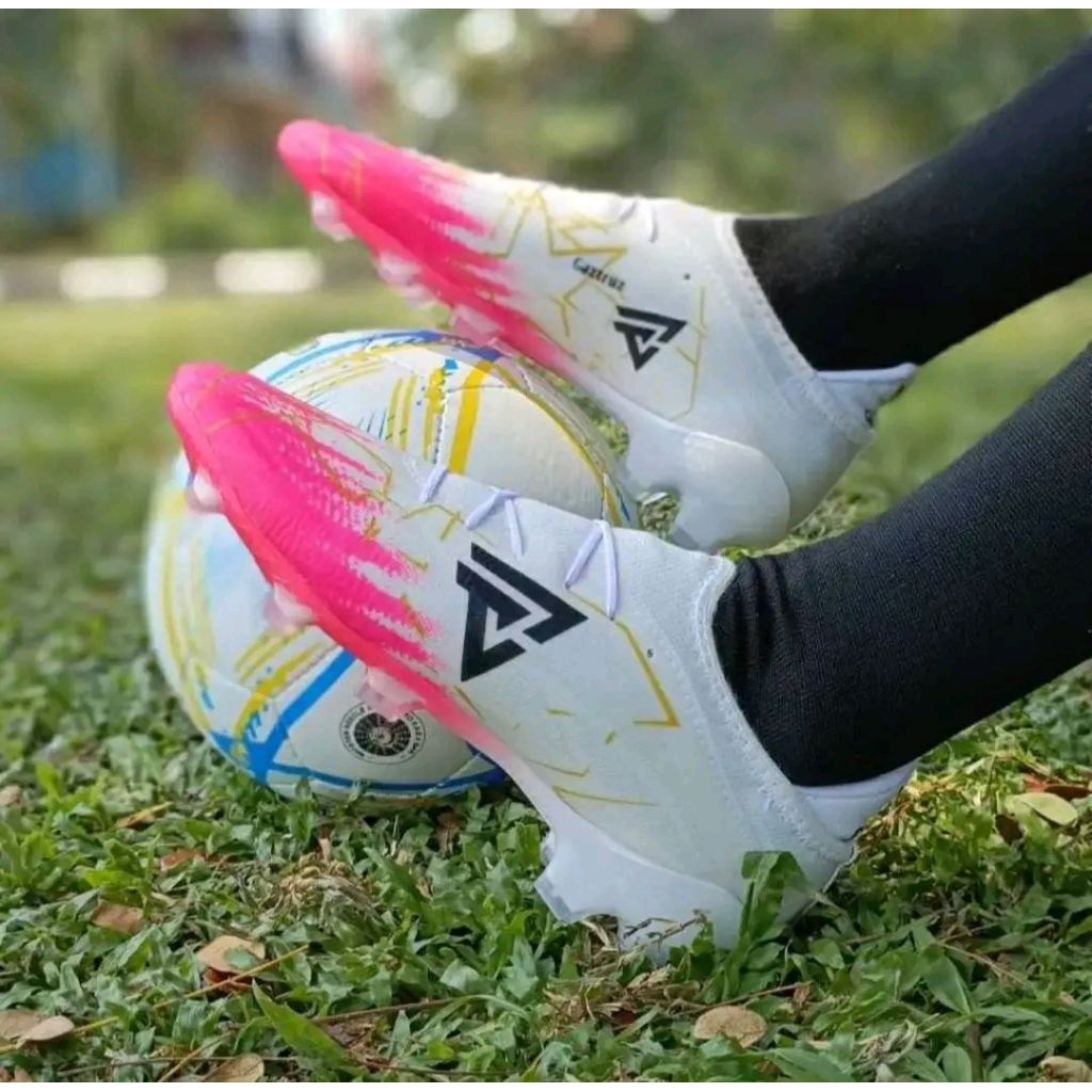 Sepatu Bola Gaztruz Venture