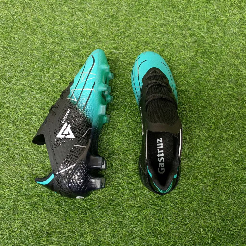 Sepatu Bola Gaztruz Speed