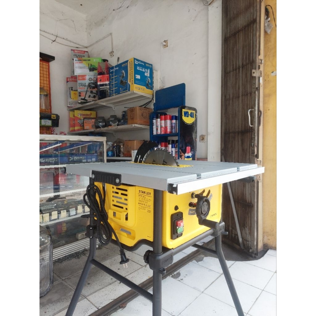 STANLEY SST1802 Mesin Gergaji Meja Potong Table Saw TableSaw 10" 254MM 1800W SST 1802