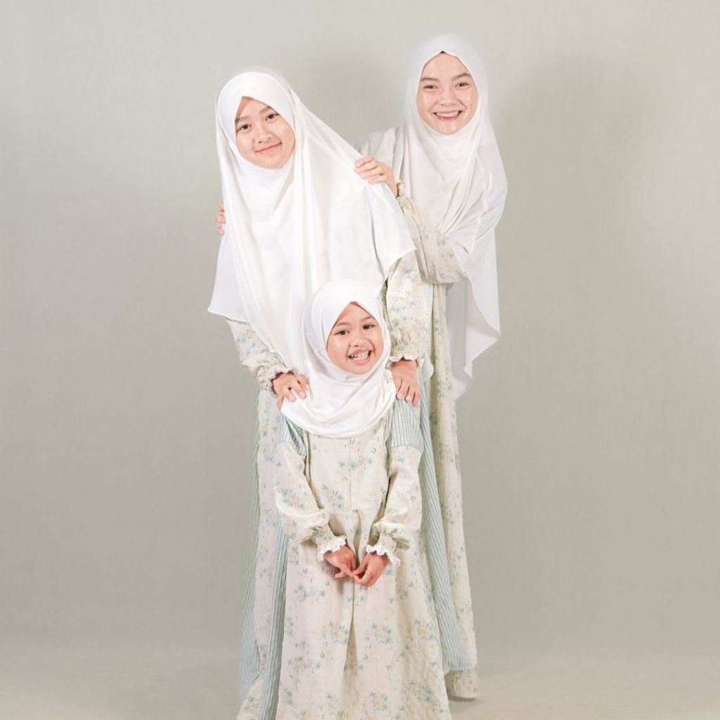 Gamis Arunika Dress & Nayuna Dress by Hijab Alila