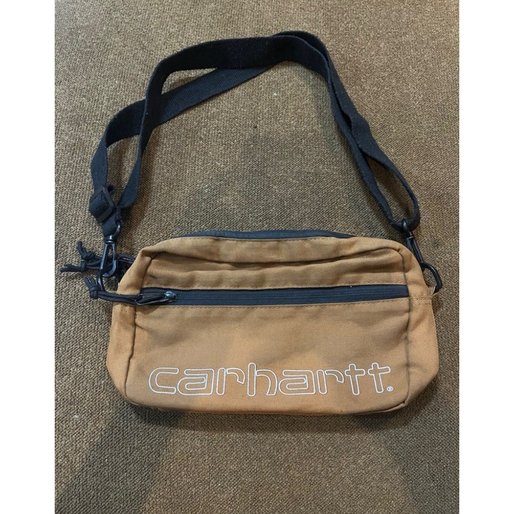 Carhartt mini sling bag
