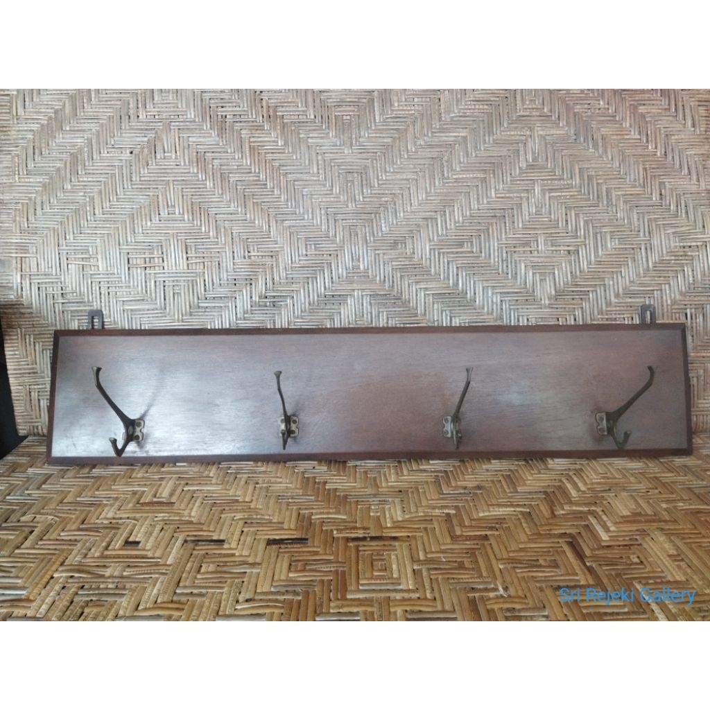 Kapstok Kayu Jati Cantolan Kuningan Jadul Vintage
