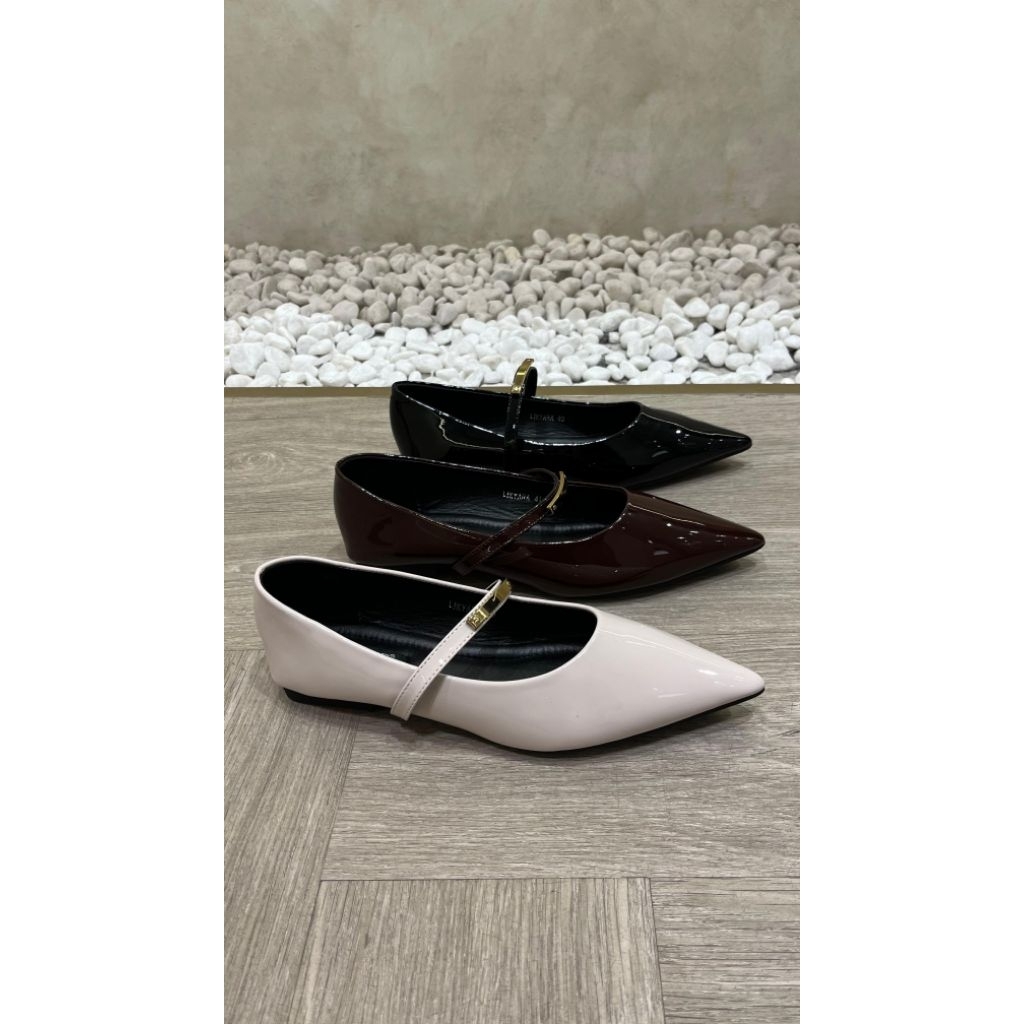 LILYARA Flatshoes Wanita Tali strip bahan Dove VALERiE SHOES