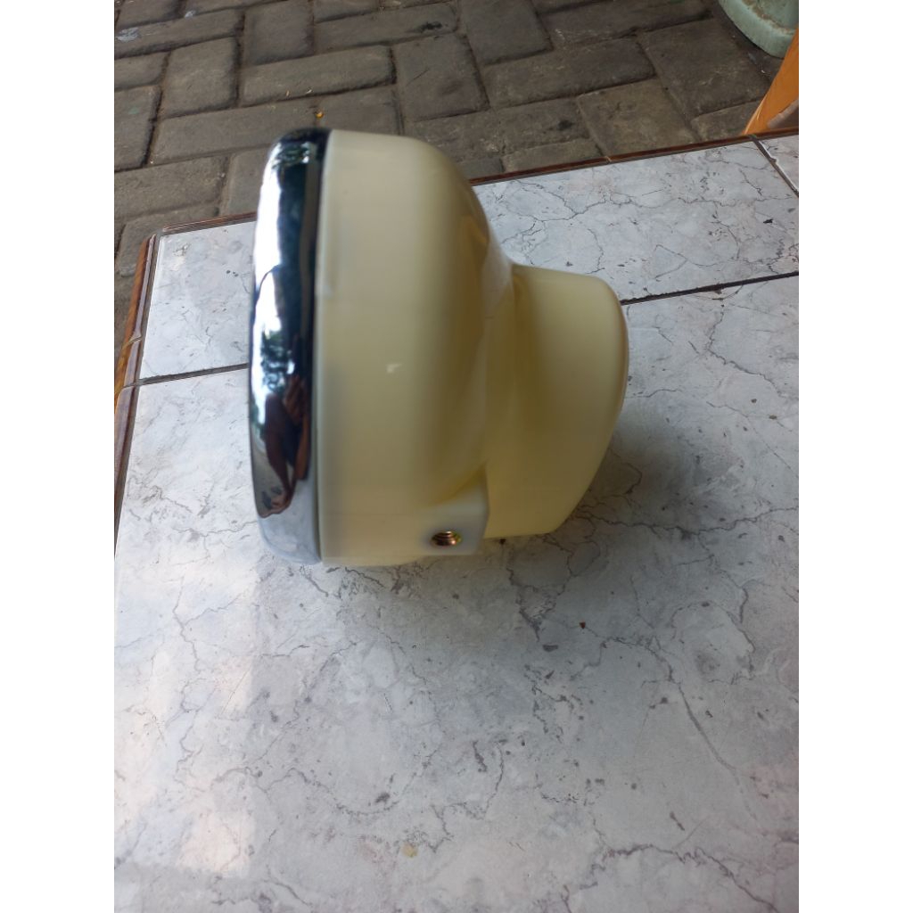 Batok lampu Gl 100 /Gl 125 tahun 1979