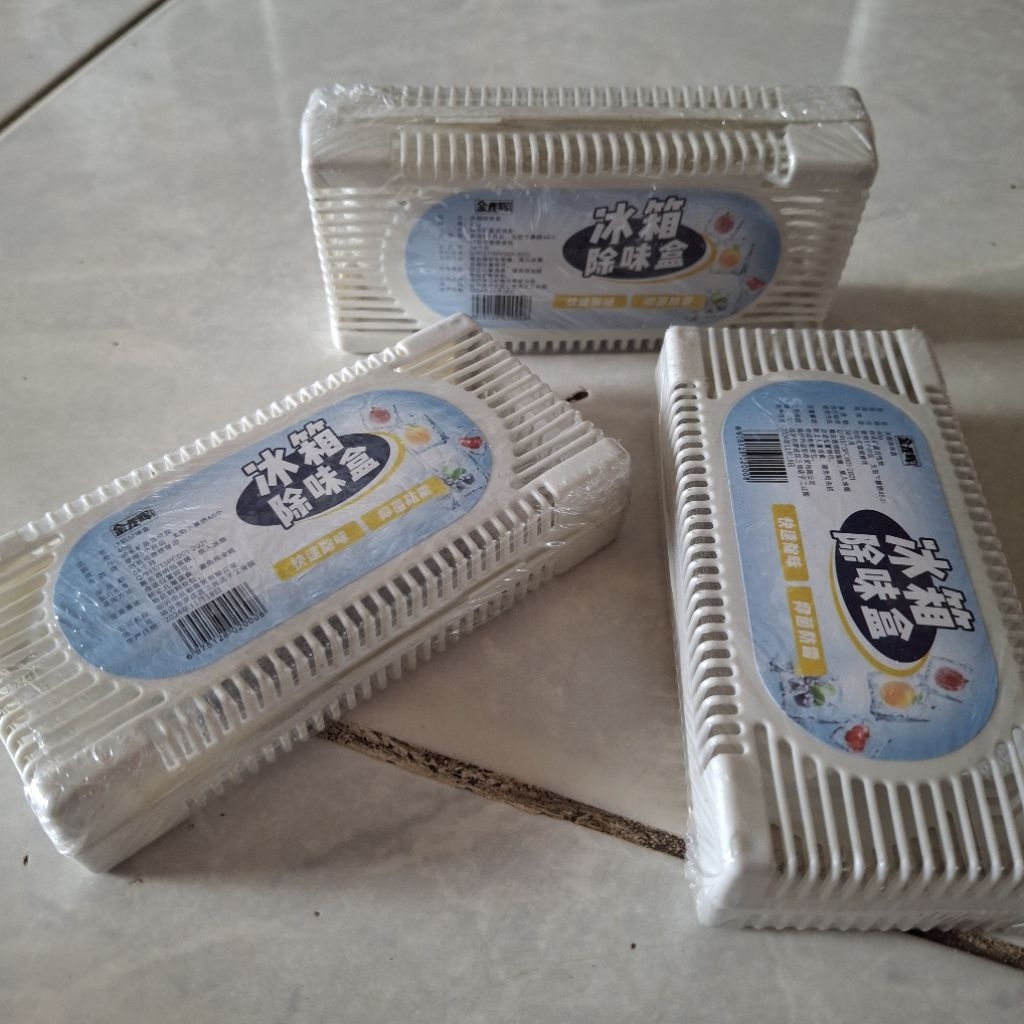 penghilang bau kulkas / kulkas anti bau