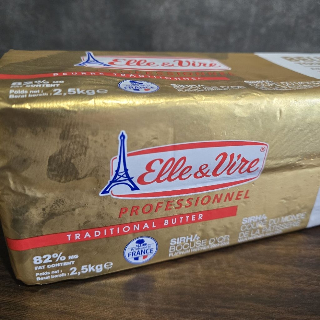 Elle Vire All Purpose Butter 2.5kg Elle and Vire Mentega Tawar Ellevire Elle n Vire Unsalted Butter 