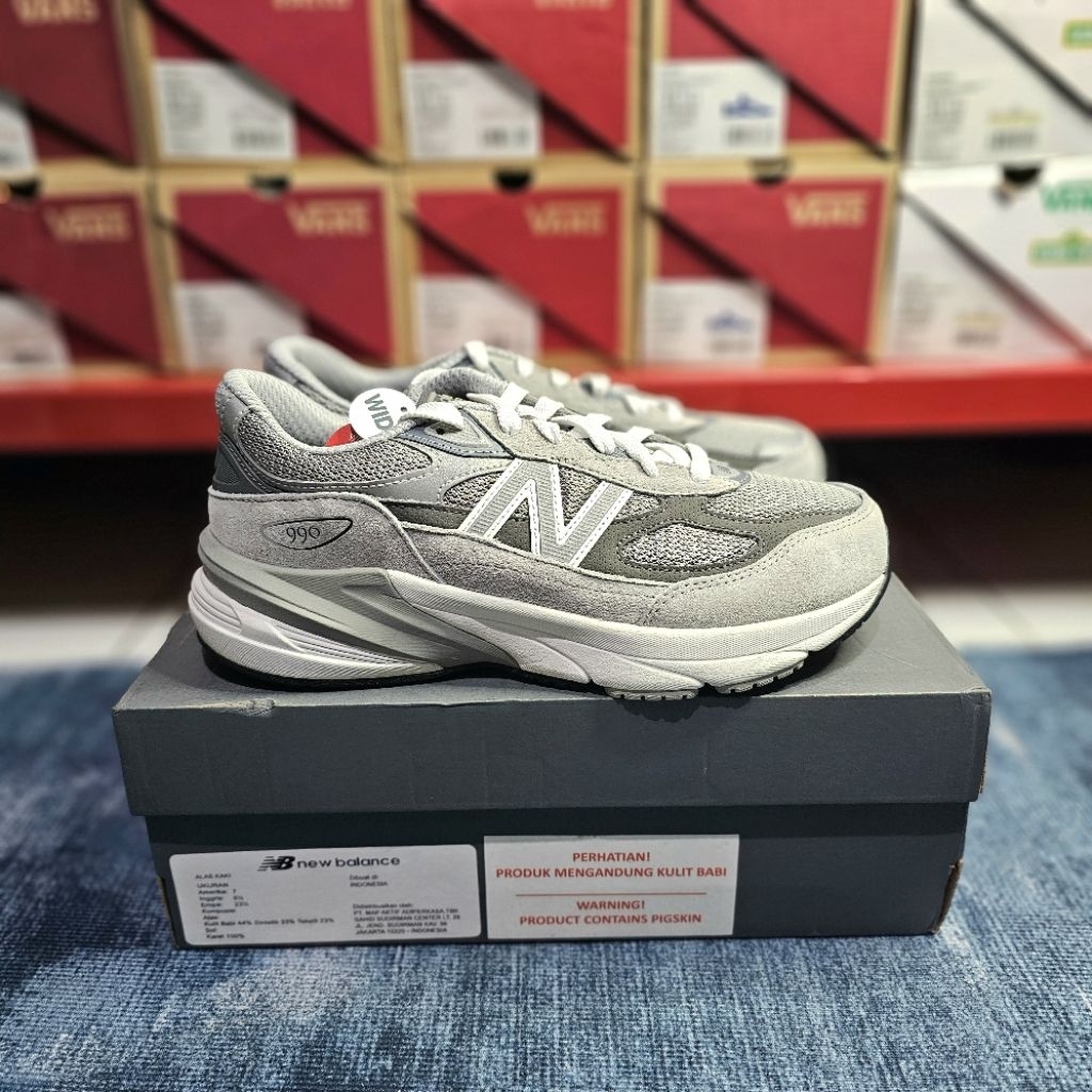 Sepatu Sneakers Wanita NB GC990GL6 990V6 Grey GS RESMI MAP