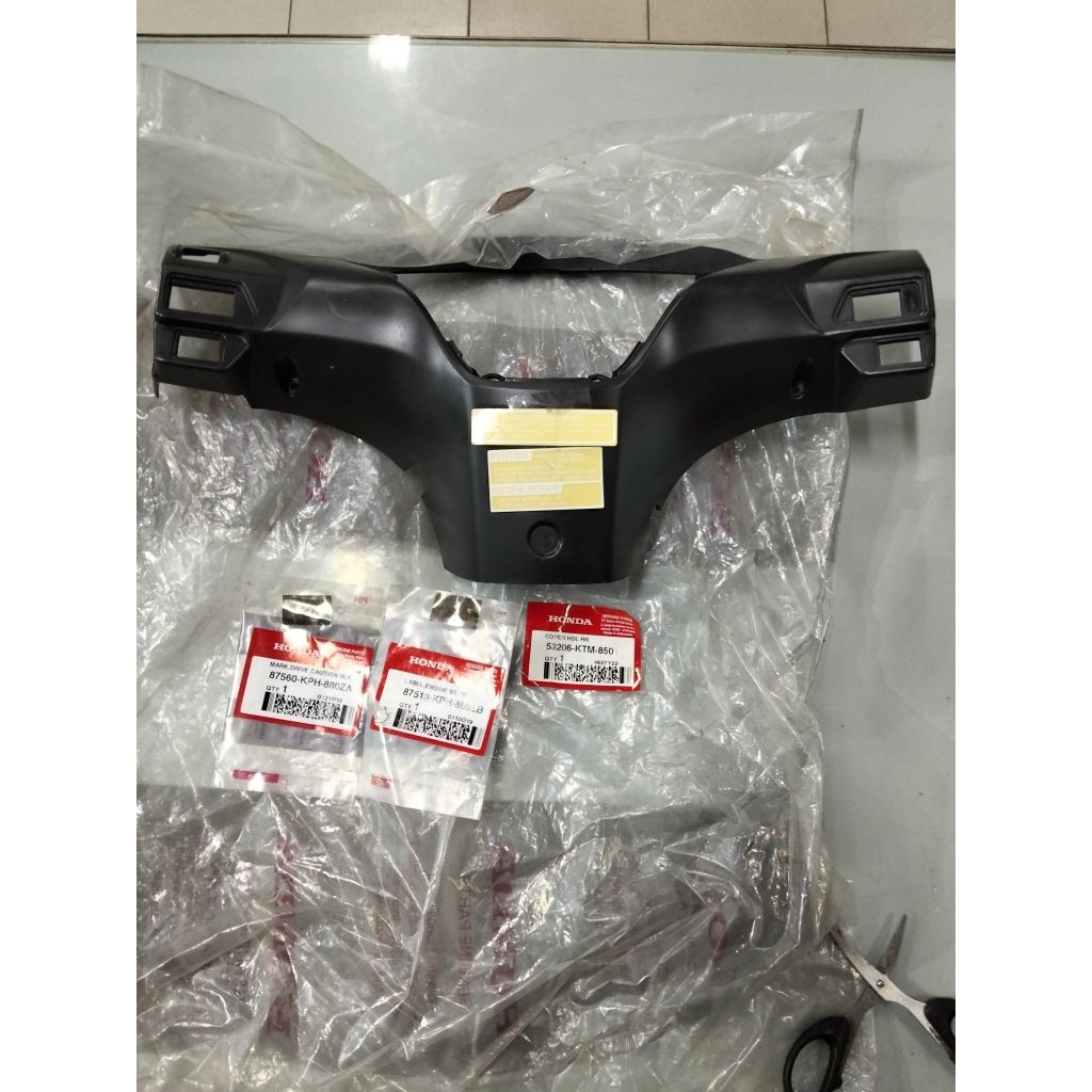 Cover handle RR plus Label untuk motor Supra x 125cc Old dan Batman number part 53206KTM850 & 87513K