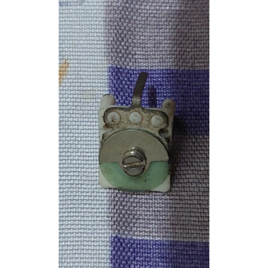 trimer kapasitor 20pf radio