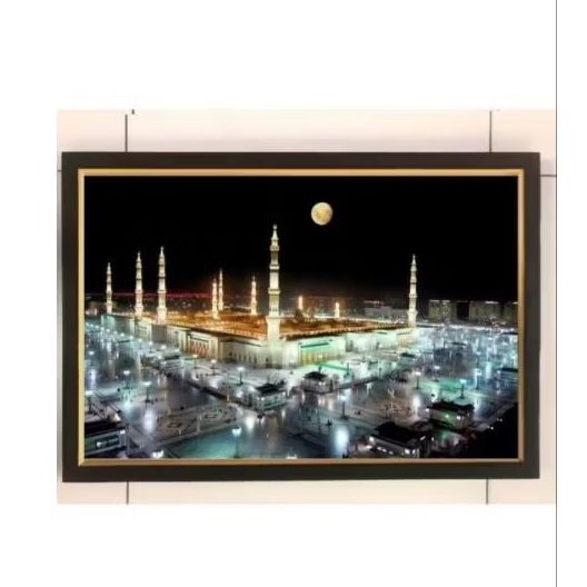 hiasan dinding lukisan cetak mekah plus bingkai ukuran 85*50