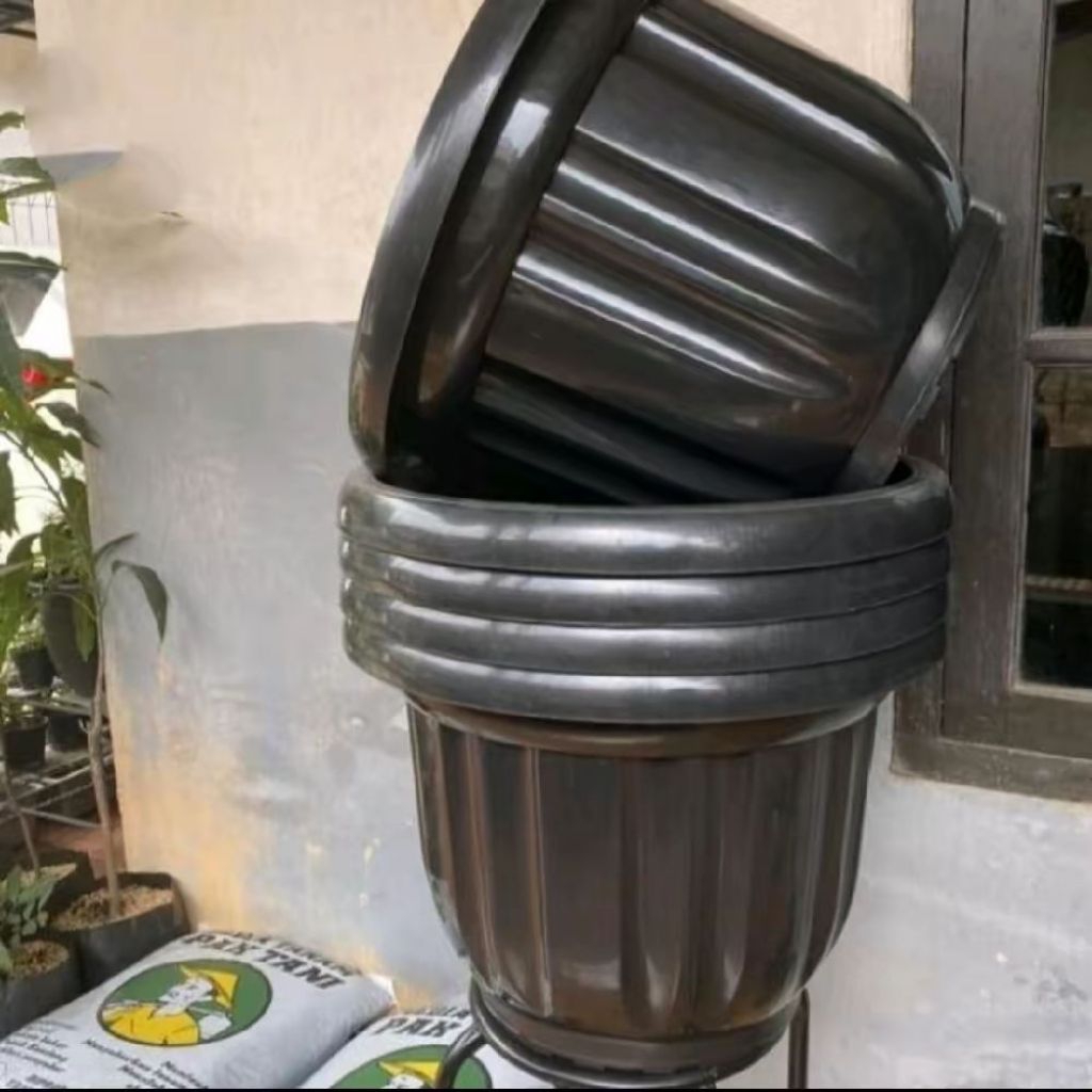 Pot Plastik Besar 50Cm - Pot Gloria 50 Cm Hitam
