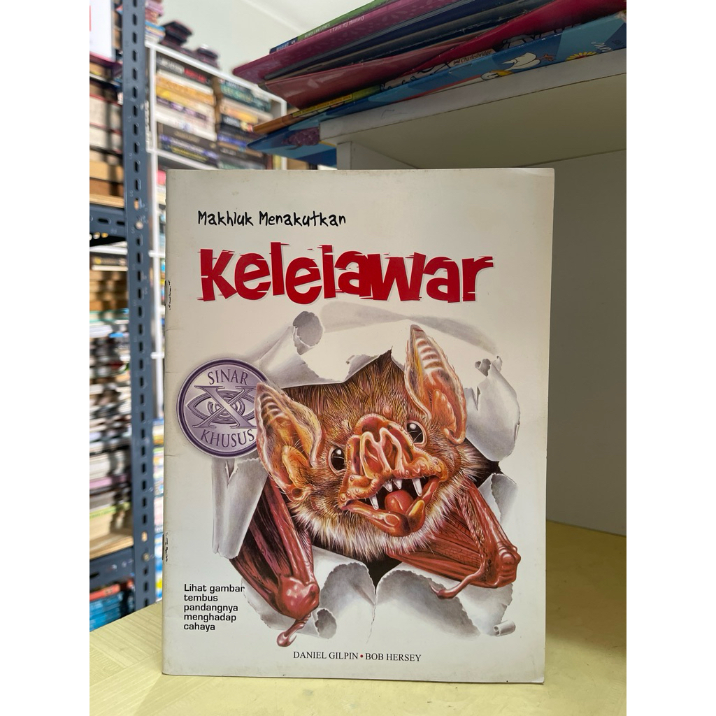BUKU MAKHLUK MENAKUTKAN KELELAWAR