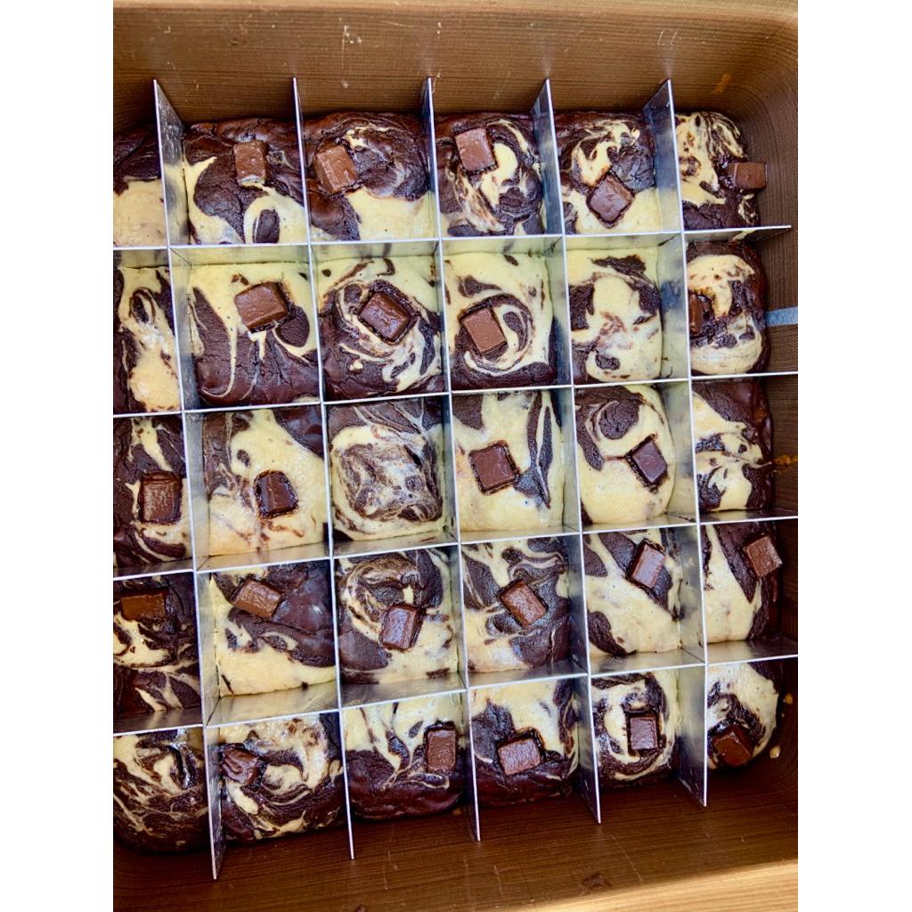Browchees Mini 10x10cm – Brownies Cheese Lumer Premium Dessert Box
