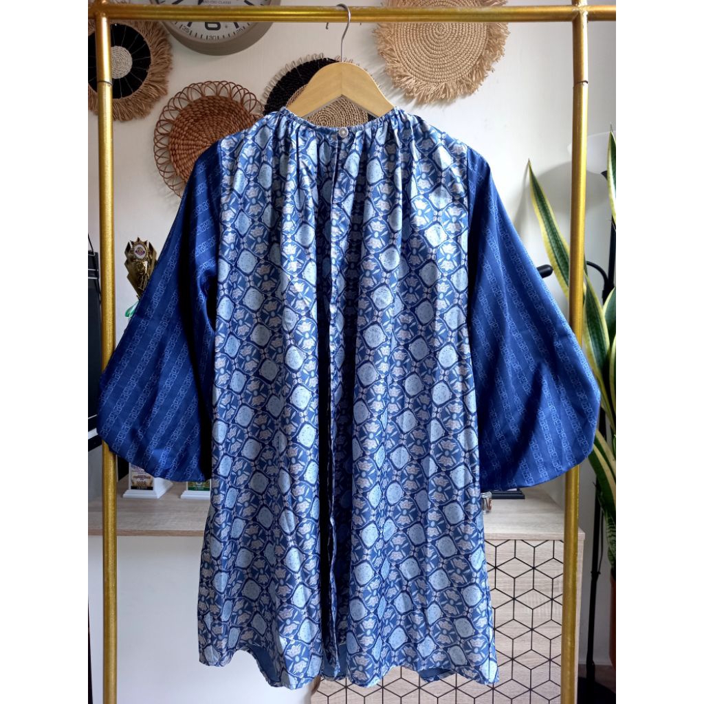 [ Rare ] Preloved Echantia Outer Benang Jarum