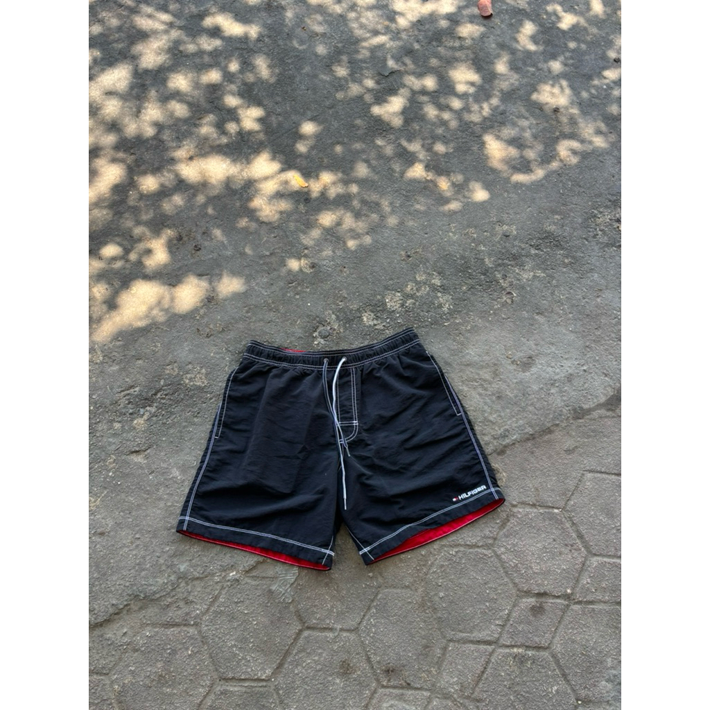 Celana Pendek Tommy Hilfiger Original