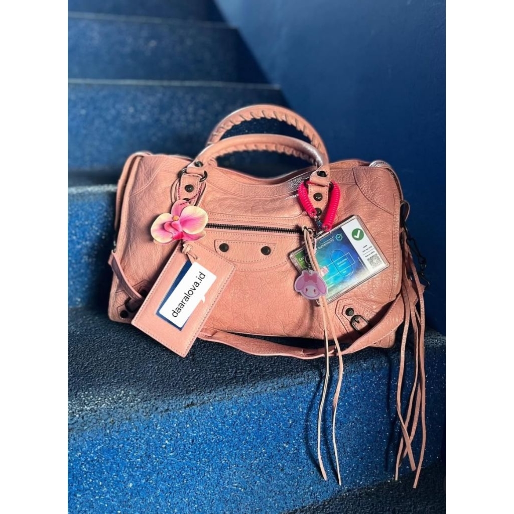 balenciaga le city pink salmon auth legit