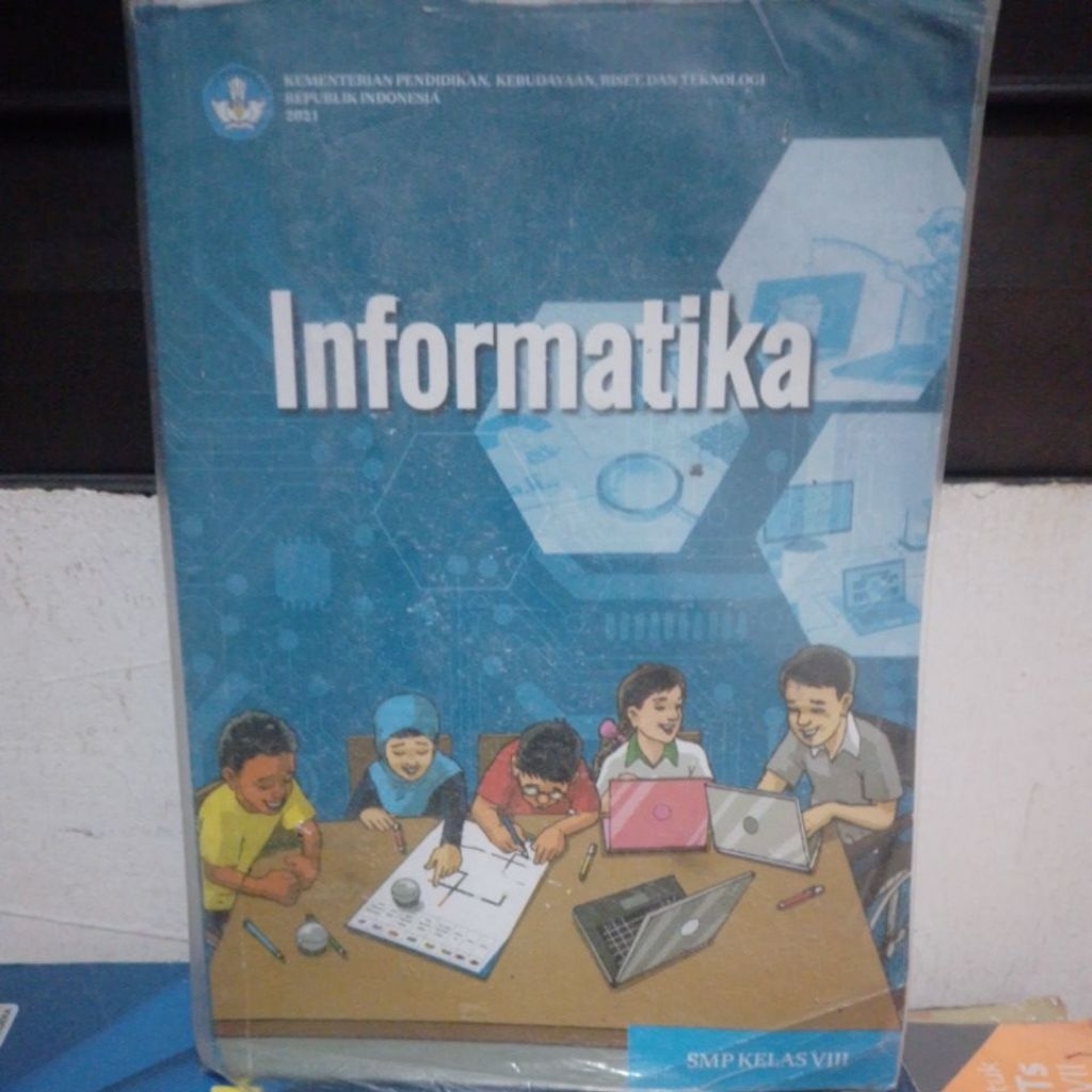 BUKU INFORMATIKA KELAS 8/2/VIII SMP/MTS 2021