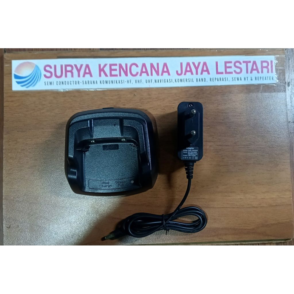 CHARGER HT BERLIN BL 558 BL-558