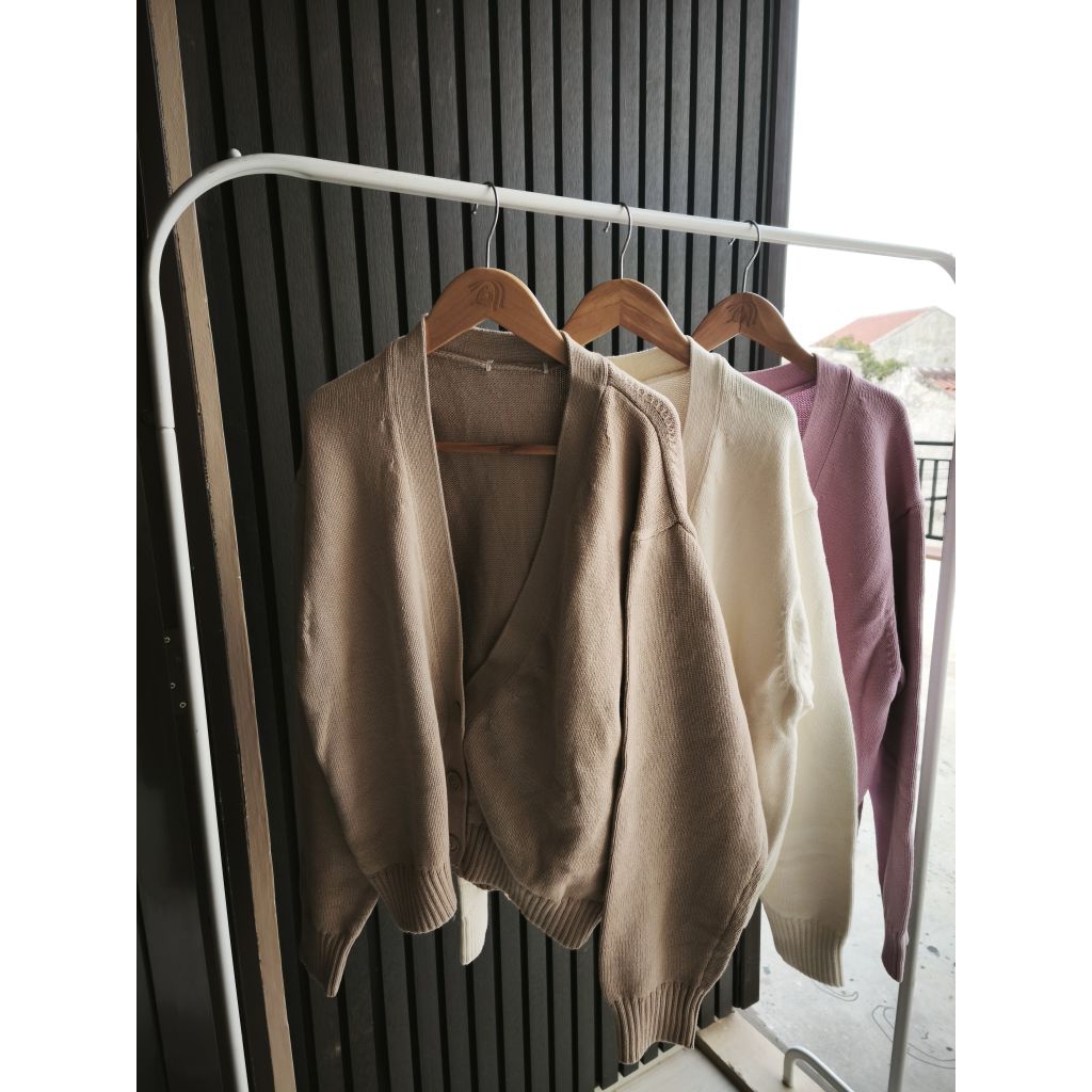 Corp Cardigan Rajut Original Uniqlo Size Jumbo dan Standar