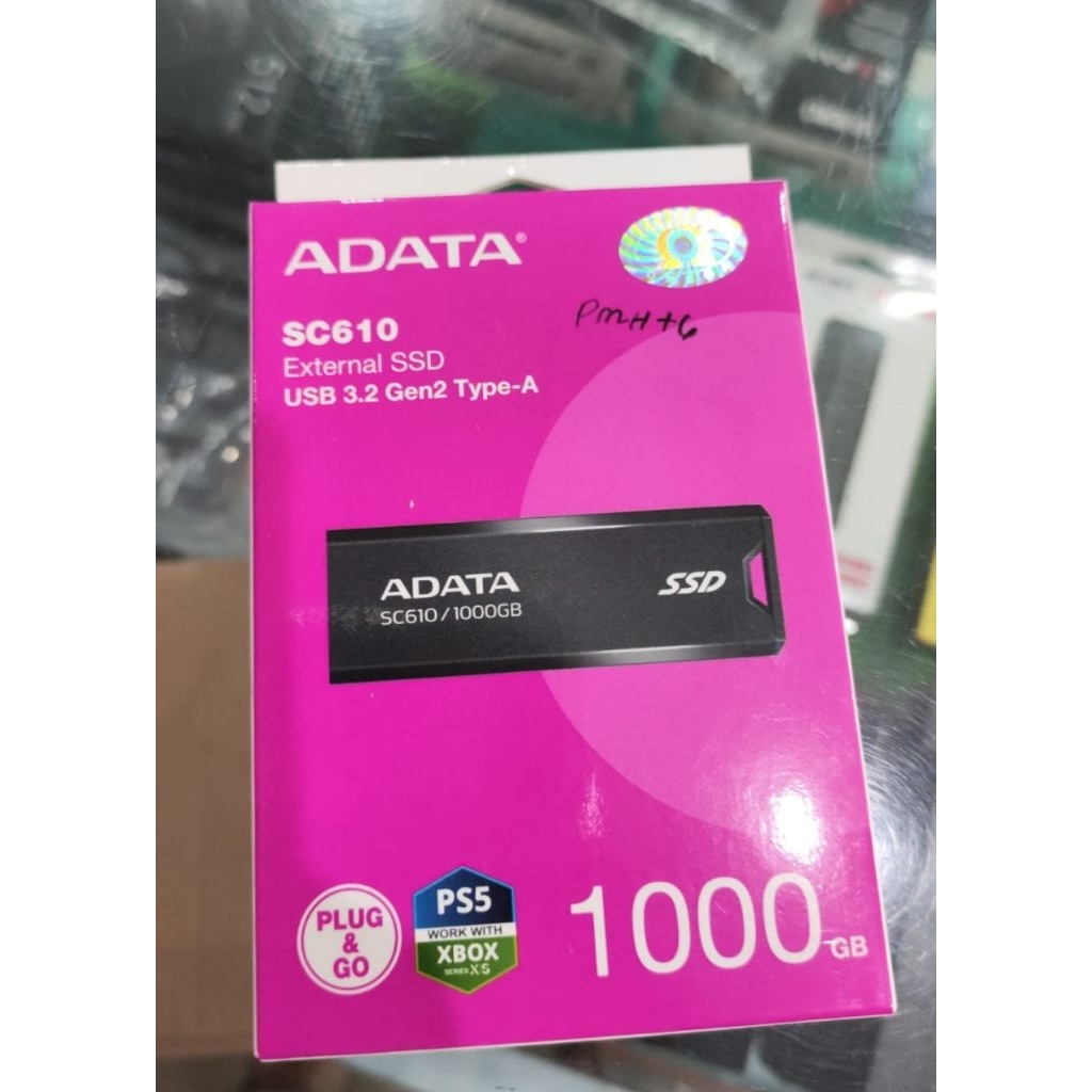 SSD Eksternal Adata 500 GB dan 1000 GB