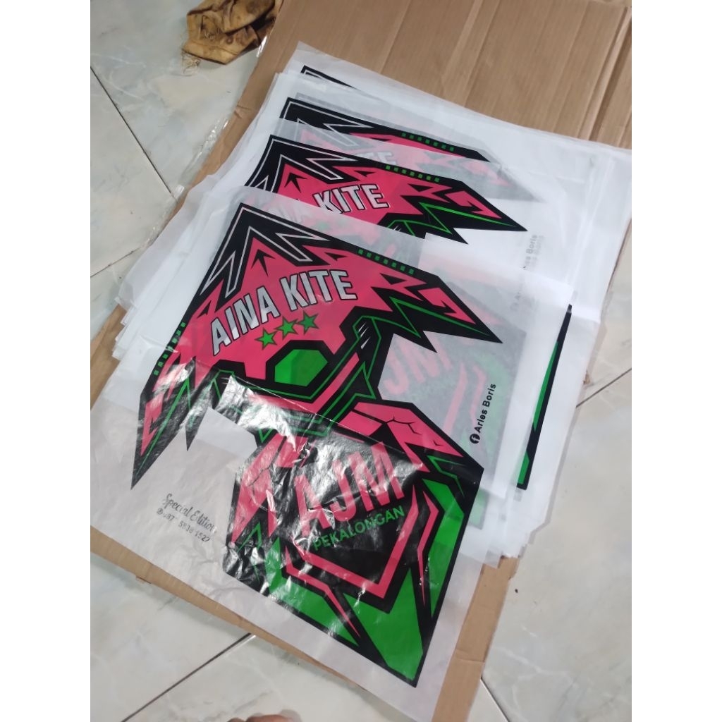 kertas Layangan 3warna 50pcs