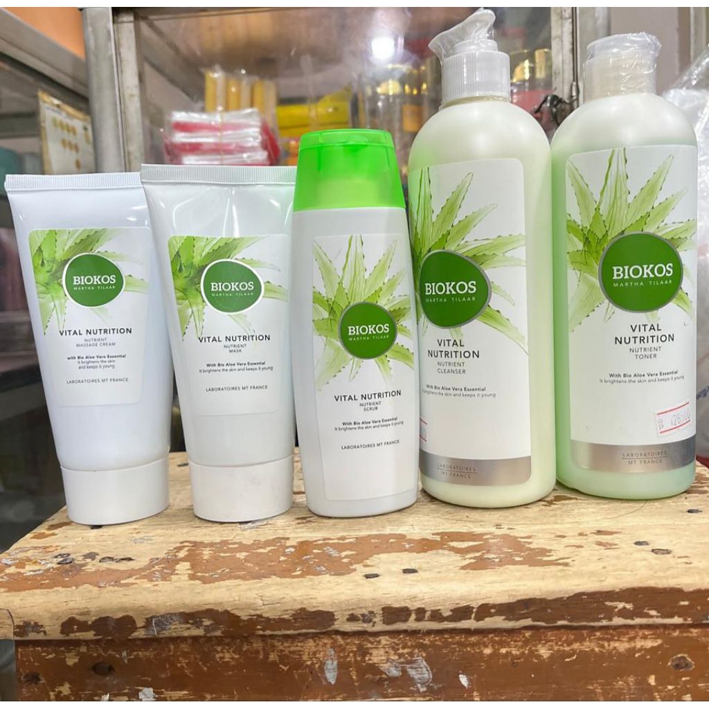 PAKET FACIAL BIOKOS ISI 5 ( toner, cleanser, massage cream,mask,scrub)