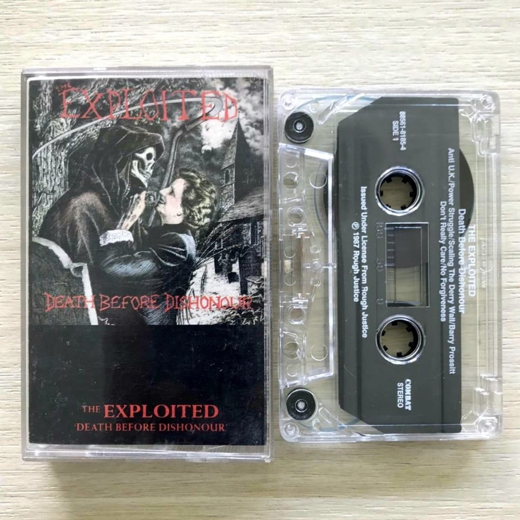Kaset punk The Exploited - Death Before Dishonour