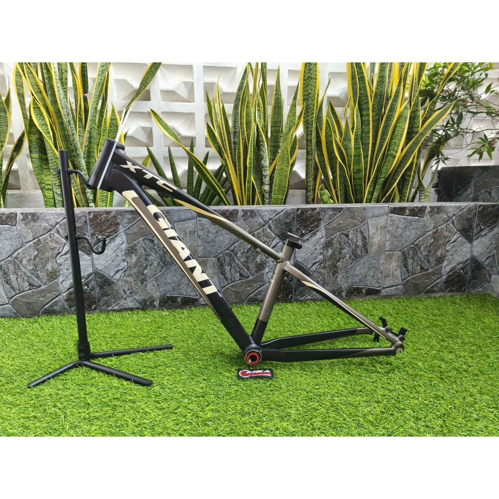 Frame Giant XTC Size XS 26in Bisa 27.5 x 175