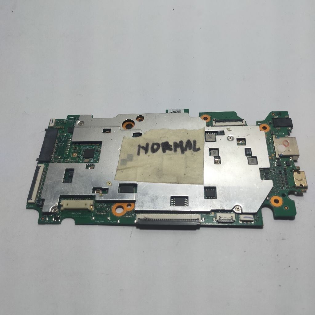Motherboard Mobo Normal Mainboard Laptop Axioo M1169C / Mybook 11G