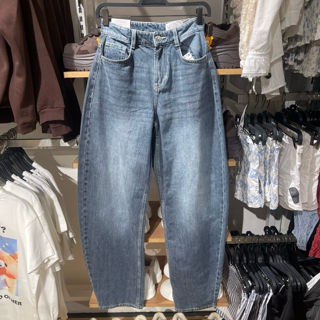 Jeans Wide Balloon BERSHKA Women Jastip (jasa titip)