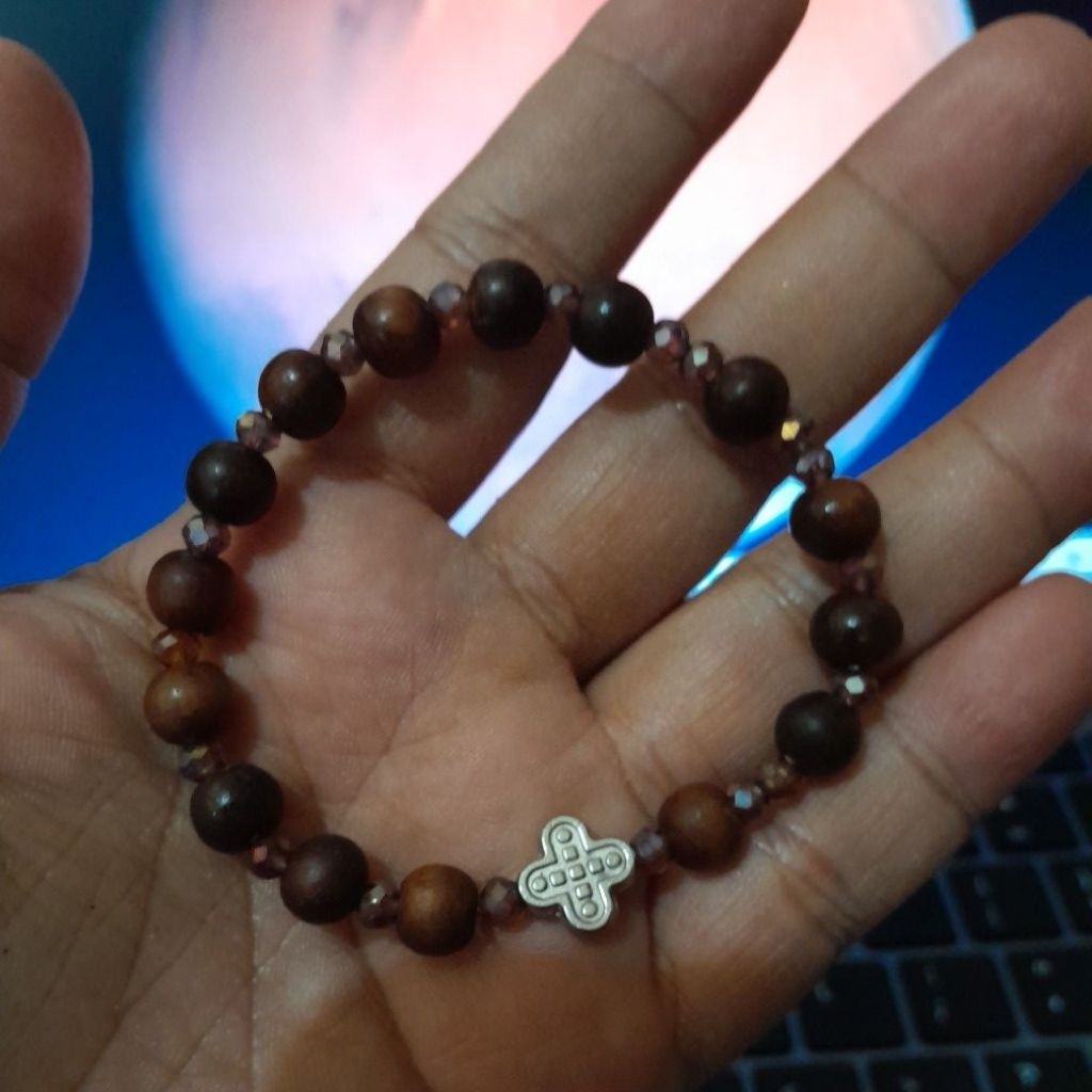 rosario kayu stigi asli