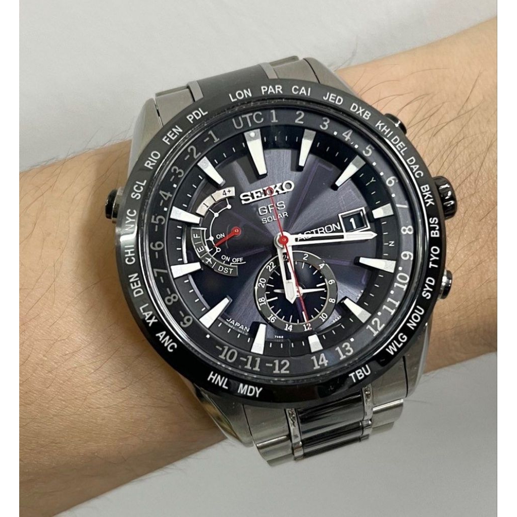 Seiko Astron GPS Solar SAST015 SAST015G SBXA015