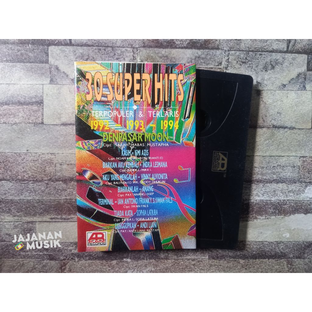 Kaset 30 Super Hits