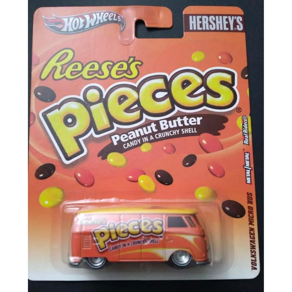 Hot wheels Volkswagen Micro Bus Hershey Reeses Pieces