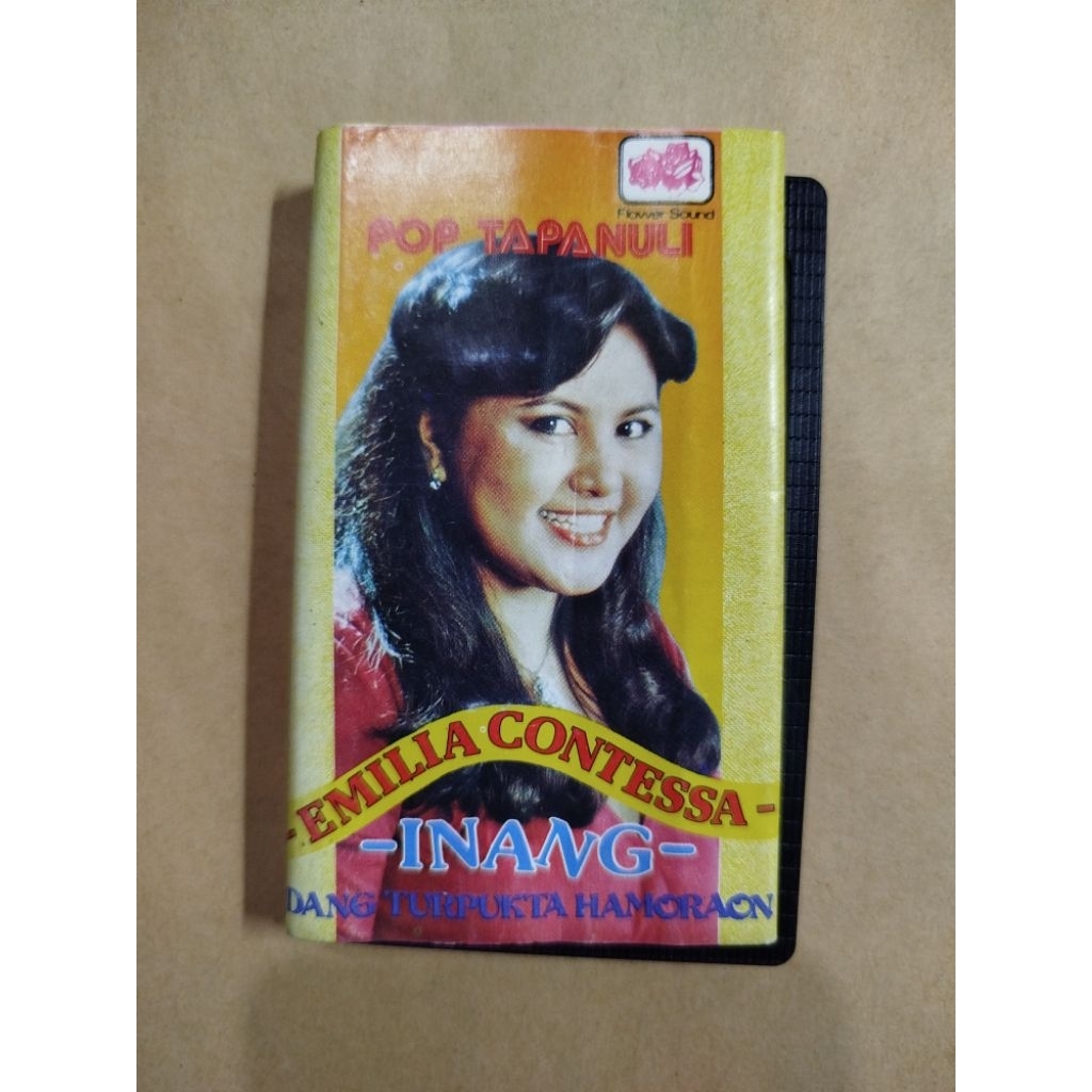 KASET PITA EMILLIA CONTESSA - POP TAPANULI
