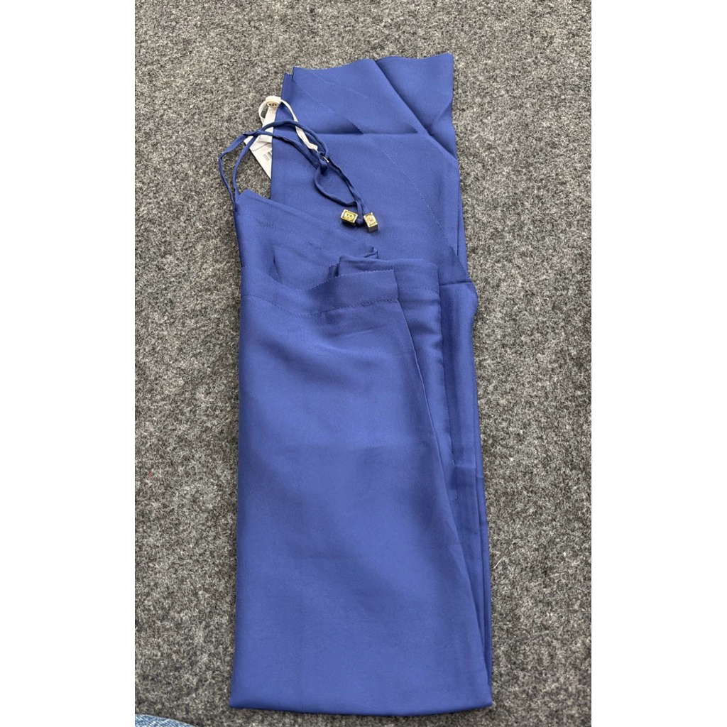 SLIP ON EVERYDAY by Buttonscarves - Navy