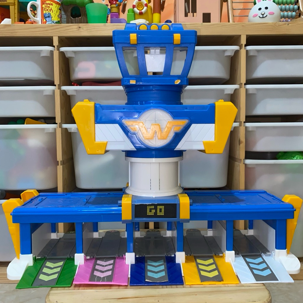 Preloved Original SuperWings Scale Airport - Diorama Superwings Original Elektrik On