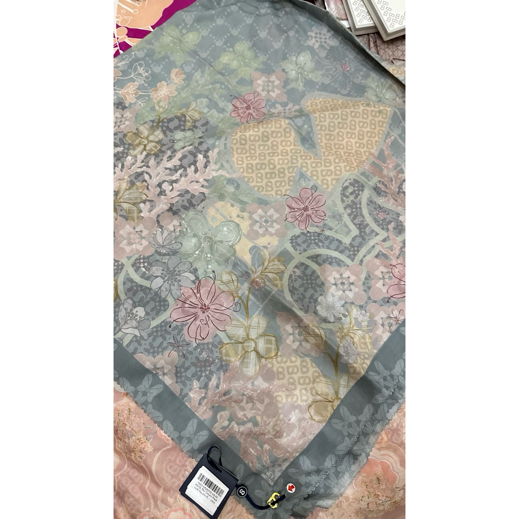 buttonscarves TDP XL as is