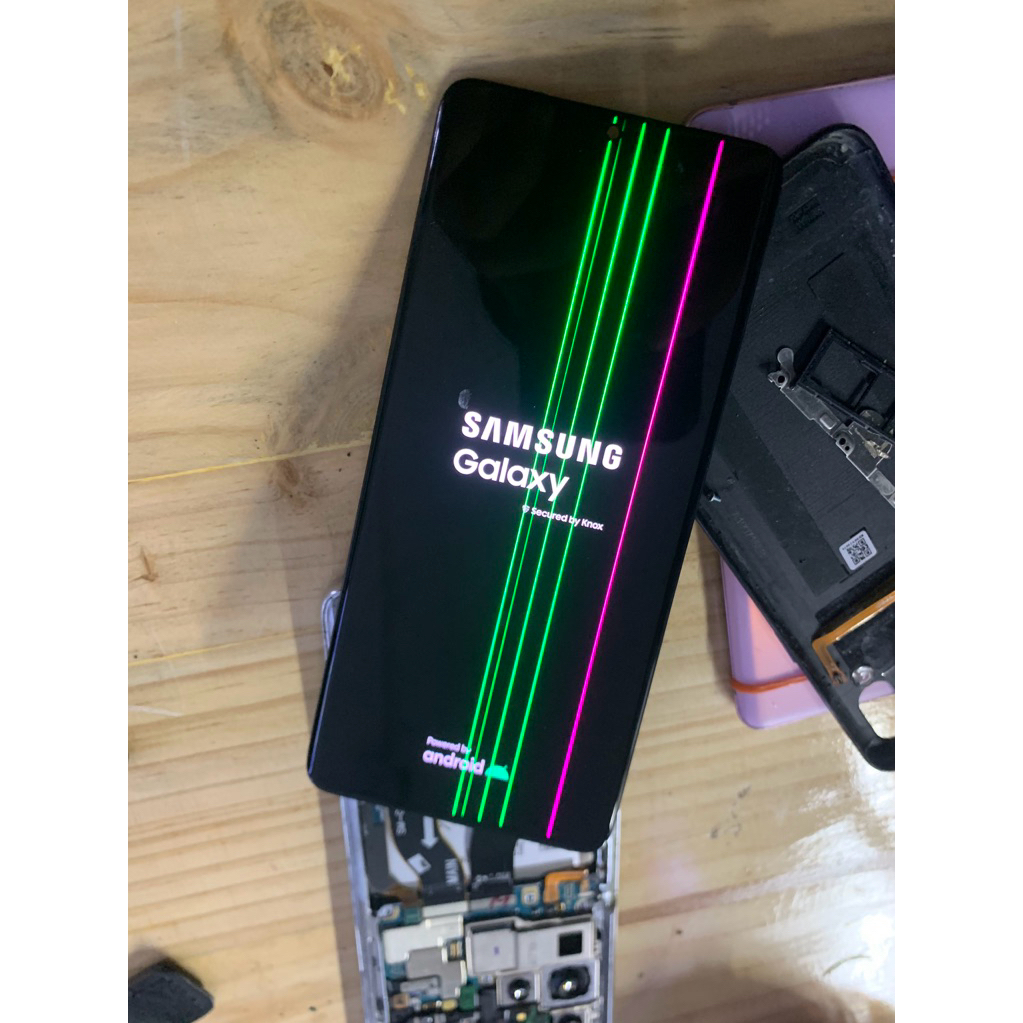 LCD SAMSUNG S21 ultra minus garis