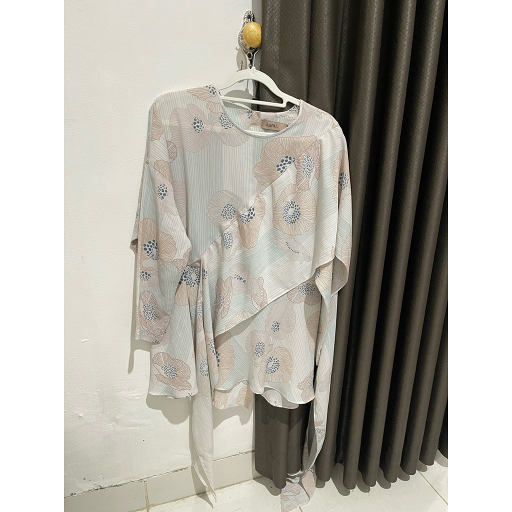 PRELOVED Tunik kamiidea