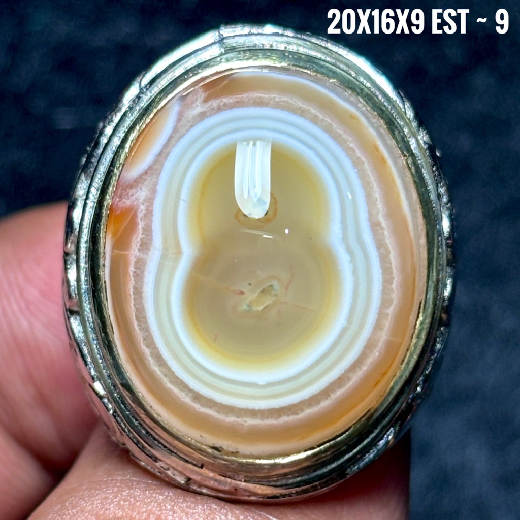 NATURAL BATU AKIK MOTIF ANGKA 8