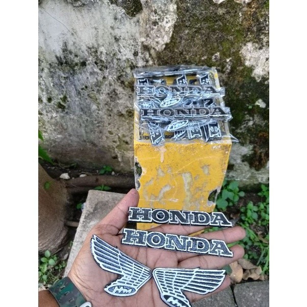 LOGO TANGKI CB EMBLEM TANGKI CB GLATIK CB 125 CB 100