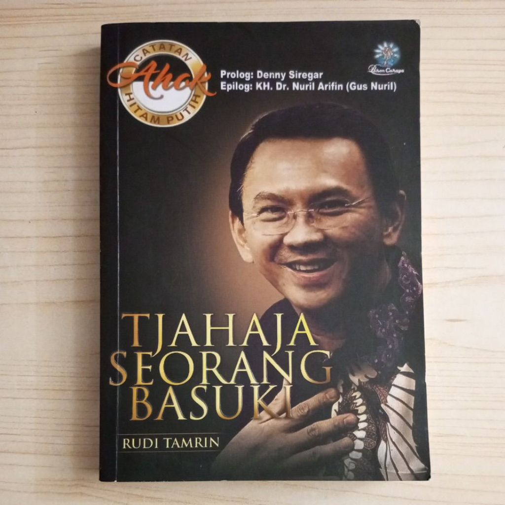 BUKU TJAHAJA SEORANG BASUKI OLEH RUDI TAMRIN