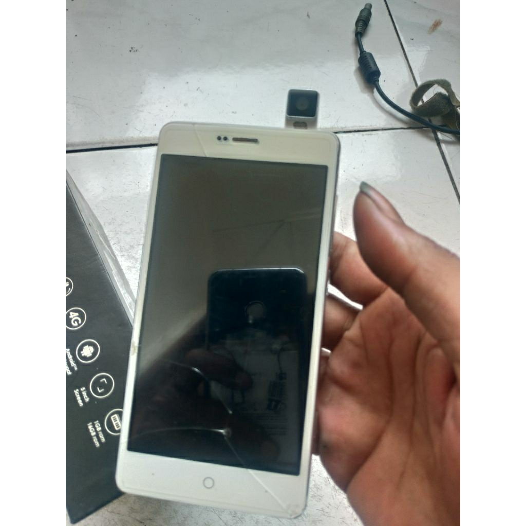 EVERCOSS U50 C Winner Y Selfie+ (Minus Lcd)