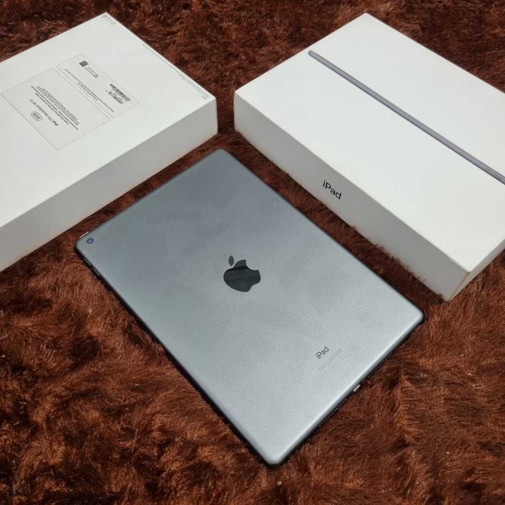 Ipad 7 32GB wifi only warna spacegray