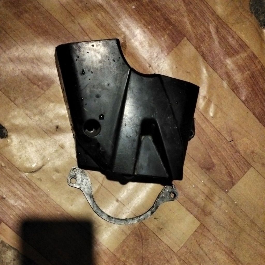 cover tutup gear depan revo injeksi revo fit second original