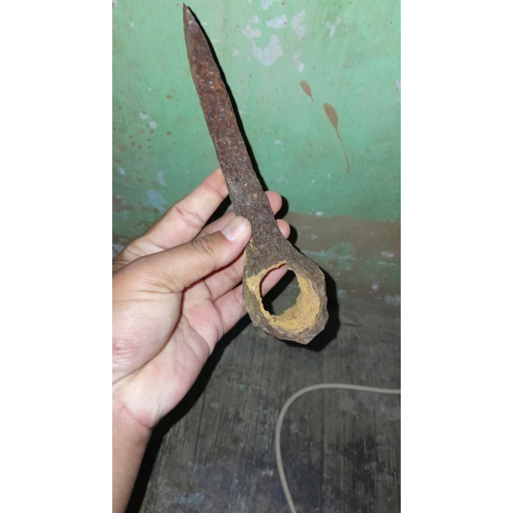 kapak kabudan temuan darat